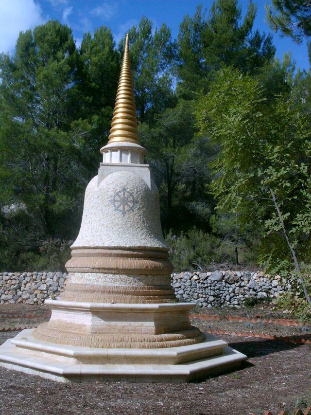 stupa